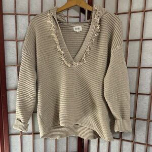 BiBi V-Neck Frayed Sweater - Oatmeal PTP 22 inches